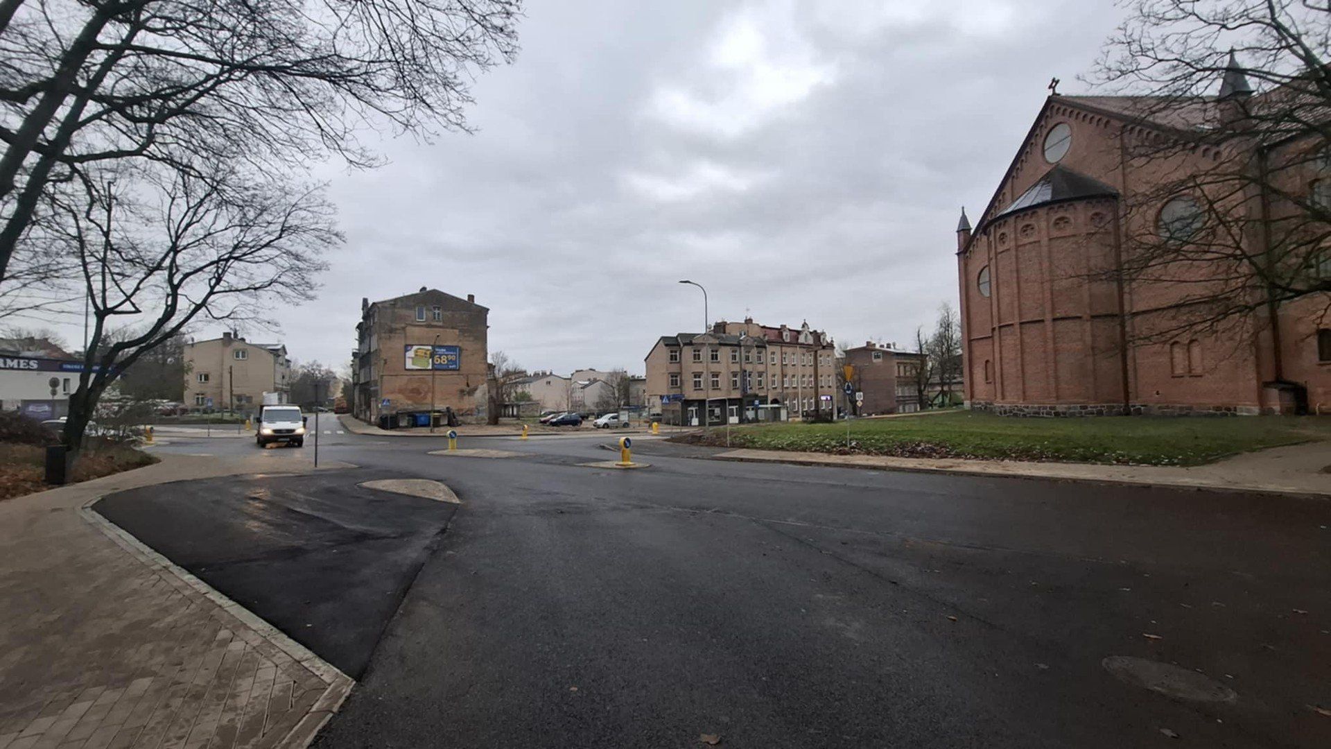 Ulica Kaszubska już przejezdna po remoncie.