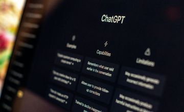 OpenAI reaguje na sukcesy Google: nerwowa premiera nowego modelu GPT