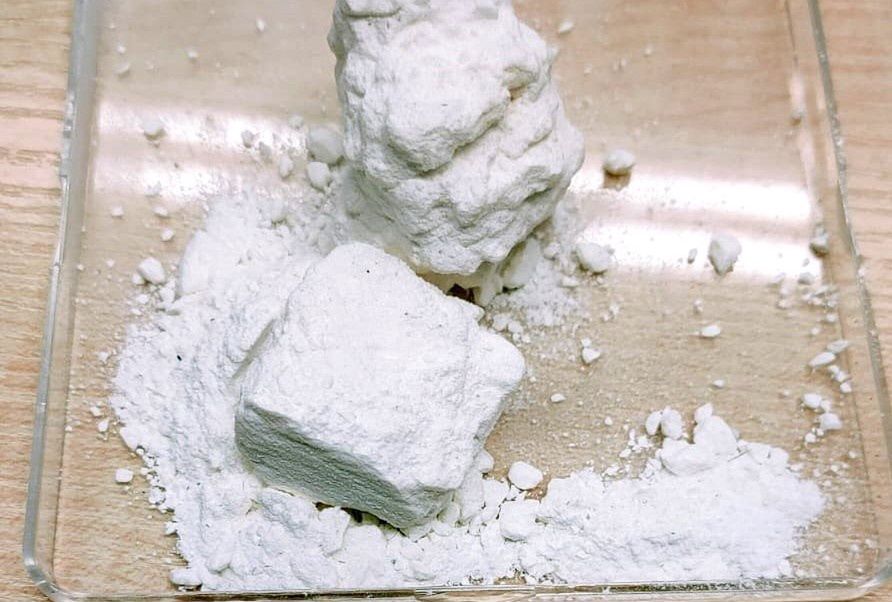 Śląskie. Podczas przeszukania mieszkania 20-latka policjanci w Częstochowie znaleźli kokainę.