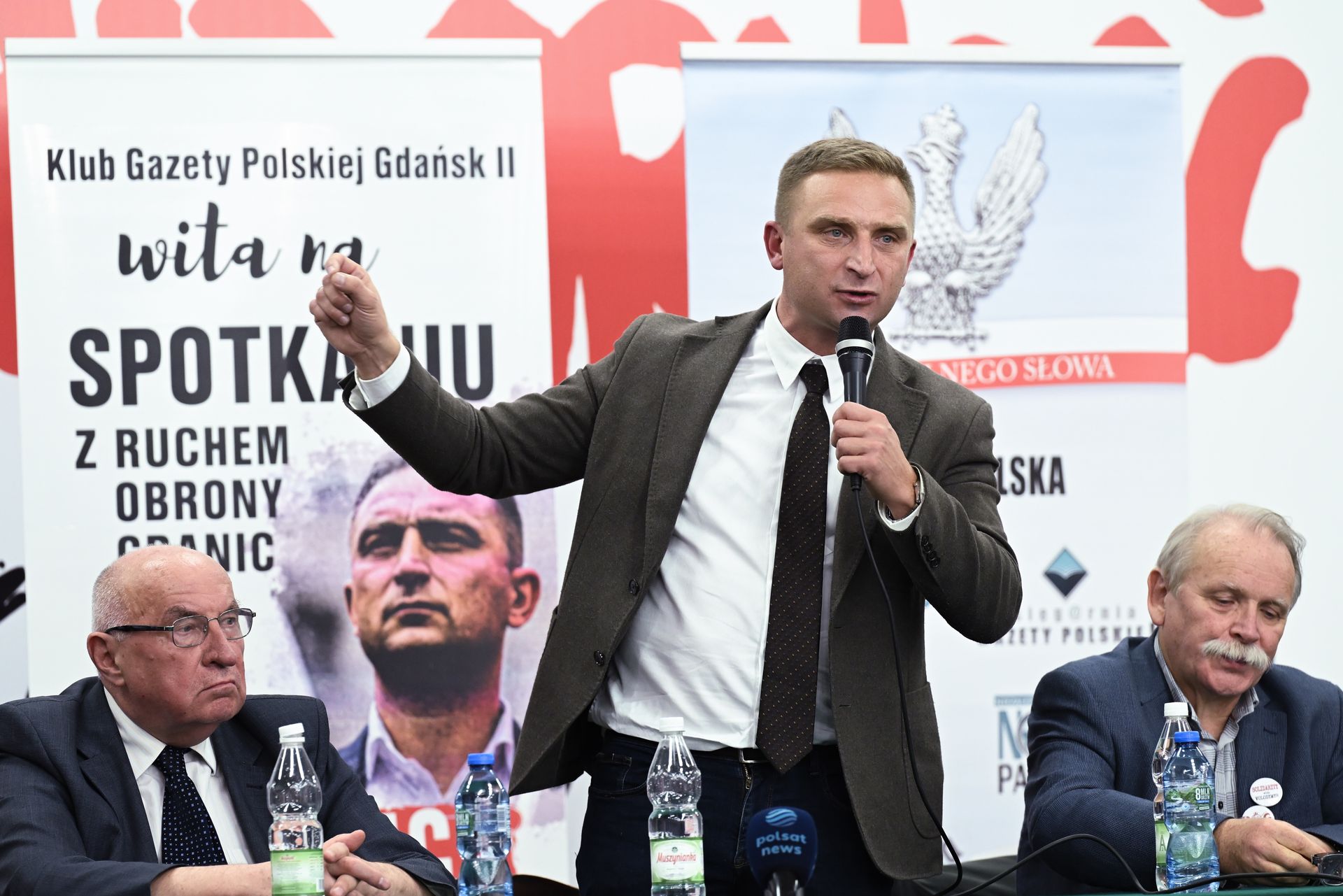 Bąkiewicz stracił konto na Facebooku. "Absurdalny pretekst"