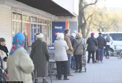 Opaski bezpieczeństwa i zakupy pod drzwi. Rząd chce pomóc emerytom