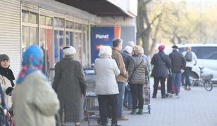 Opaski bezpieczeństwa i zakupy pod drzwi. Rząd chce pomóc emerytom