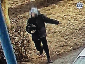 Szokujące sceny w Jaworznie. Brutalnie potraktował seniorkę