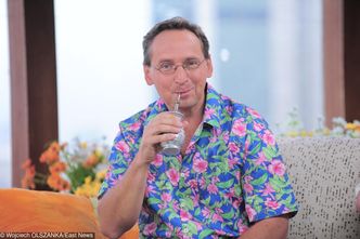 Koszule, herbaty i pumeks. Wojciech Cejrowski chodzi boso przez świat, ale potrafi zarabiać