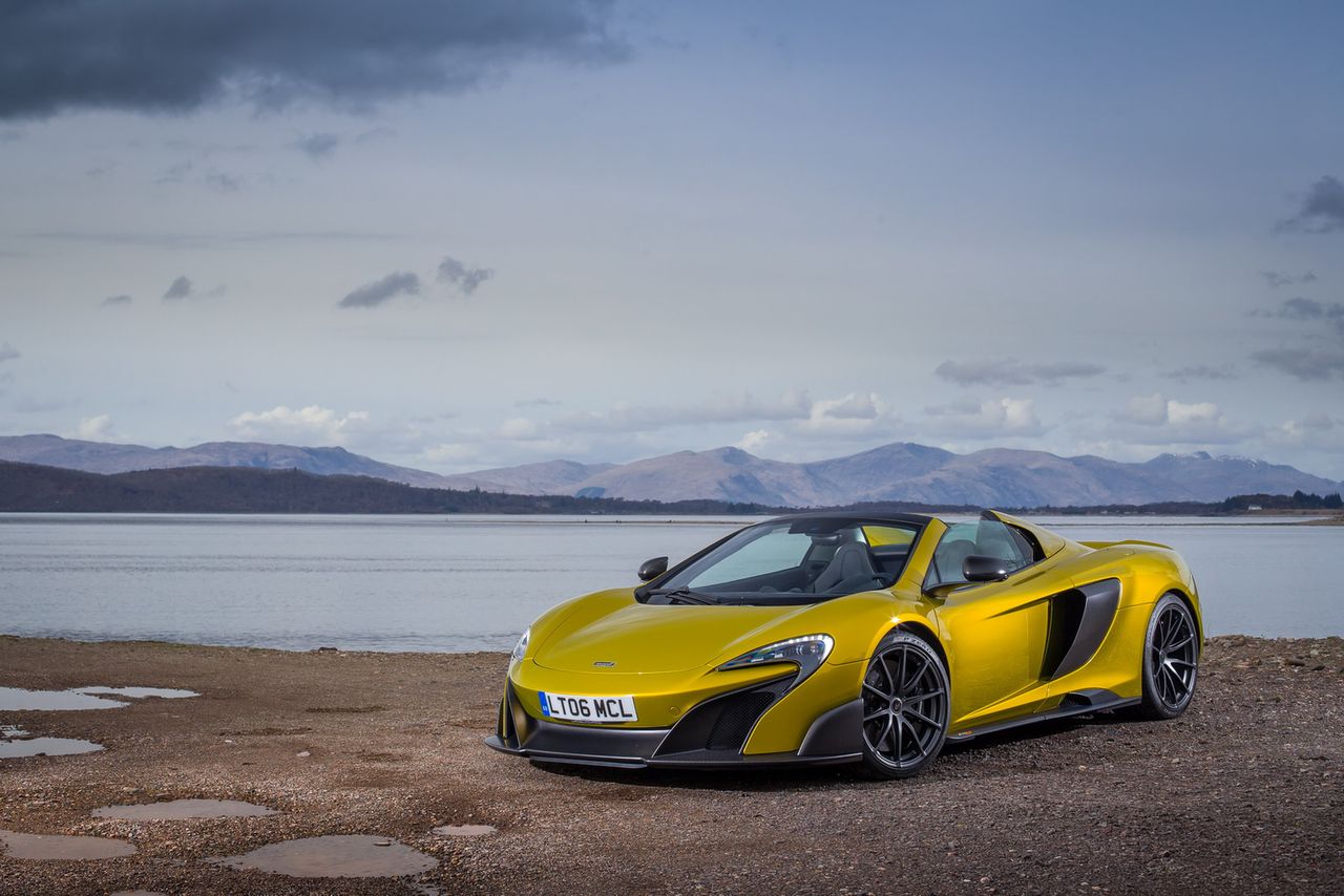 McLaren 675LT Spider na nowych zdjęciach