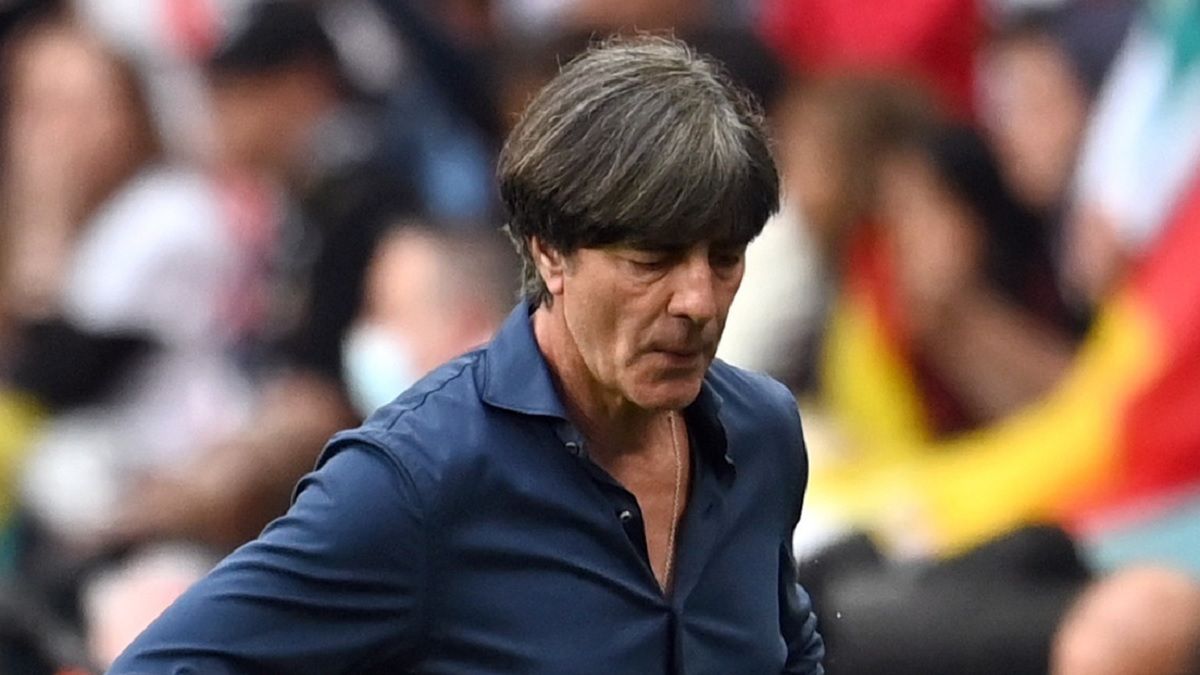 PAP/EPA / Andy Rain / Na zdjęciu: Joachim Loew