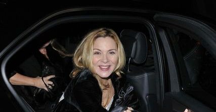 "Seks w wielkim mieście": Lata płyną, a Kim Cattrall niemal się nie starzeje