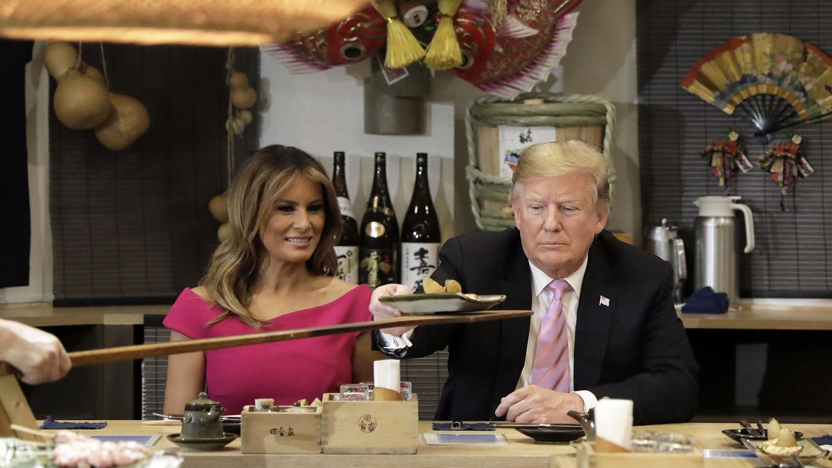 U.S. President Trump Makes State Visit To Japan
TOKYO, JAPAN - MAY 26: U.S. President Donald Trump is served a baked potato with butter while sitting at a counter with First Lady Melania Trump, Shinzo Abe, Japan's Prime Minister and Akie Abe, wife of Shinzo Abe during a dinner at the Inakaya restaurant in the Roppongi district on May 26, 2019 in Tokyo, Japan. (Photo by Kiyoshi Ota - Pool/Getty Images)
Pool