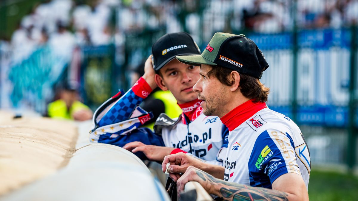 WP SportoweFakty / Łukasz Forysiak / Na zdjęciu: Janusz Kołodziej w rozmowie z Antonim Mencelem