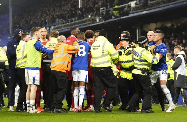 Wielka awantura na Goodison Park (Nick Potts/PA Images via Getty Images)