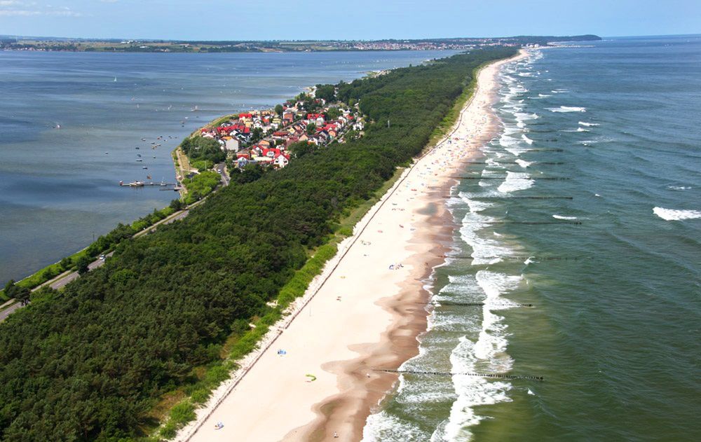 We Władysławowie Wodecki pierwszy raz zobaczył morze, Chałupy rozsławił na cały kraj