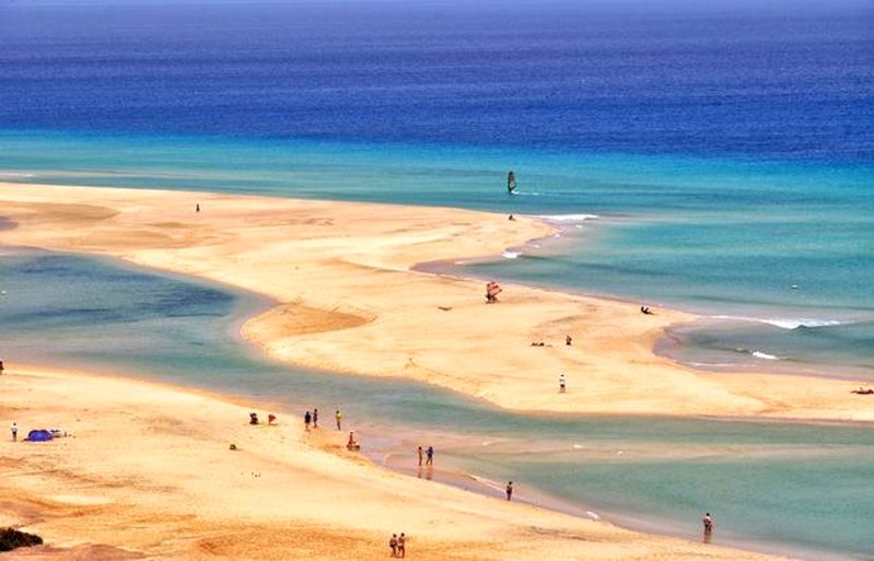 Fuerteventura – najpiękniejsze plaże, a właściwie wydmy Europy