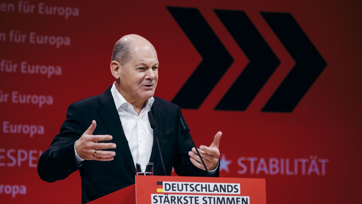 BERLIN, GERMANY - JANUARY 28:Federal Chancellor Olaf Scholz photographed at the  European delegate conference of the Social Democratic Party of Germany in Berlin. (Photo by Felix Zahn/Photothek via Getty Images)