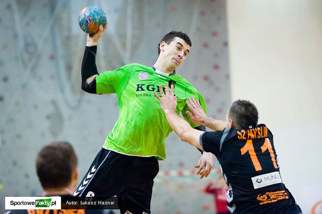 - Nasza gra powinna wyglądać coraz lepiej - zapewnia Płócienniczak