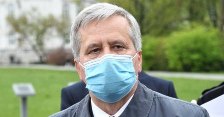 Komorowski wystartuje w wyborach? Były prezydent odpowiada
