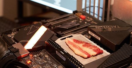 Core i9-11900K nadaje się do... grillowania mięsa - nietypowy test procesora