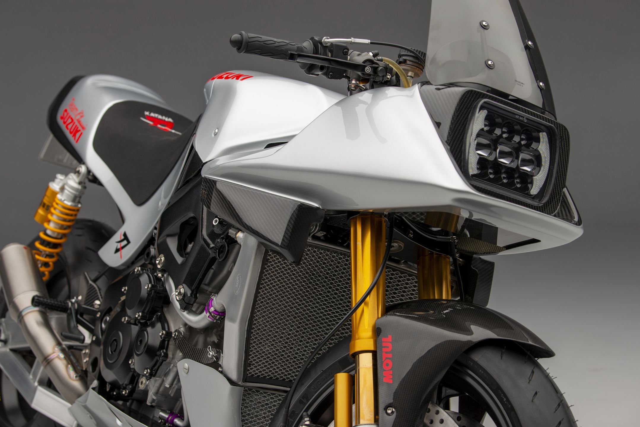 Katana od Team Classic Suzuki