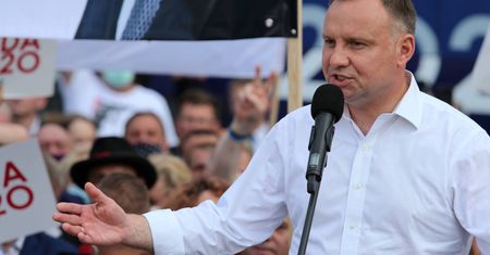 Wybory prezydenckie 2020. Andrzej Duda: Polska zmienia się na lepsze