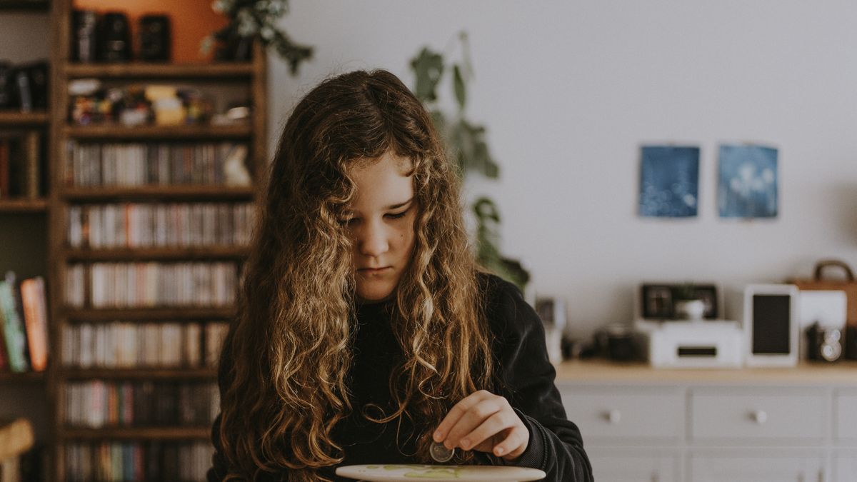 Alimenty z funduszu alimentacyjnego przyznawane są, gdy nie można było wyegzekwować alimentów od zobowiązanych do płatności.