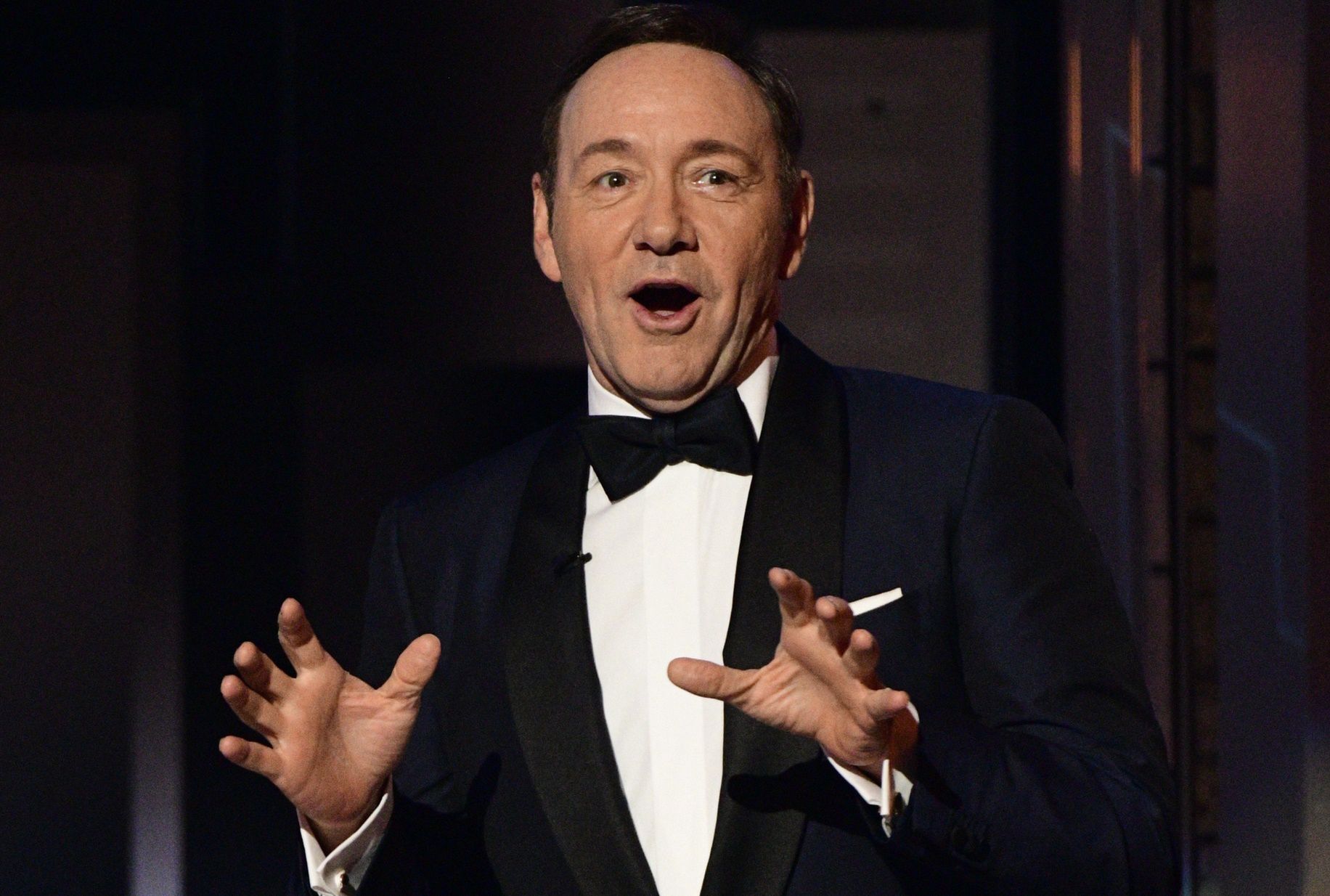 Kevin Spacey wygnany z Hollywood, ale tylko trochę