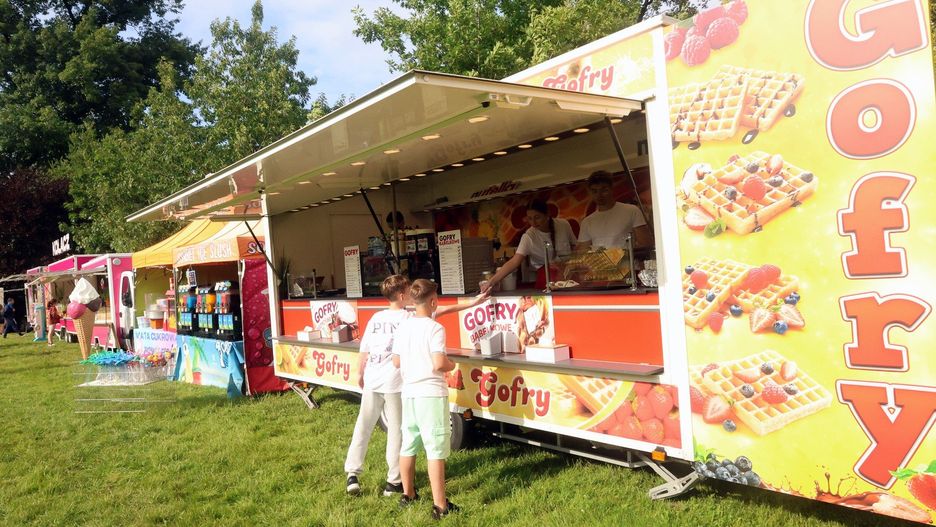 Choć nie ma takiego obowiązku lepiej zabierać paragony. Inaczej korzystają kombinatorzy.