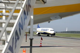 Bez porozumienia Ryanaira z Modlinem. Tania linia tnie rozkład lotów