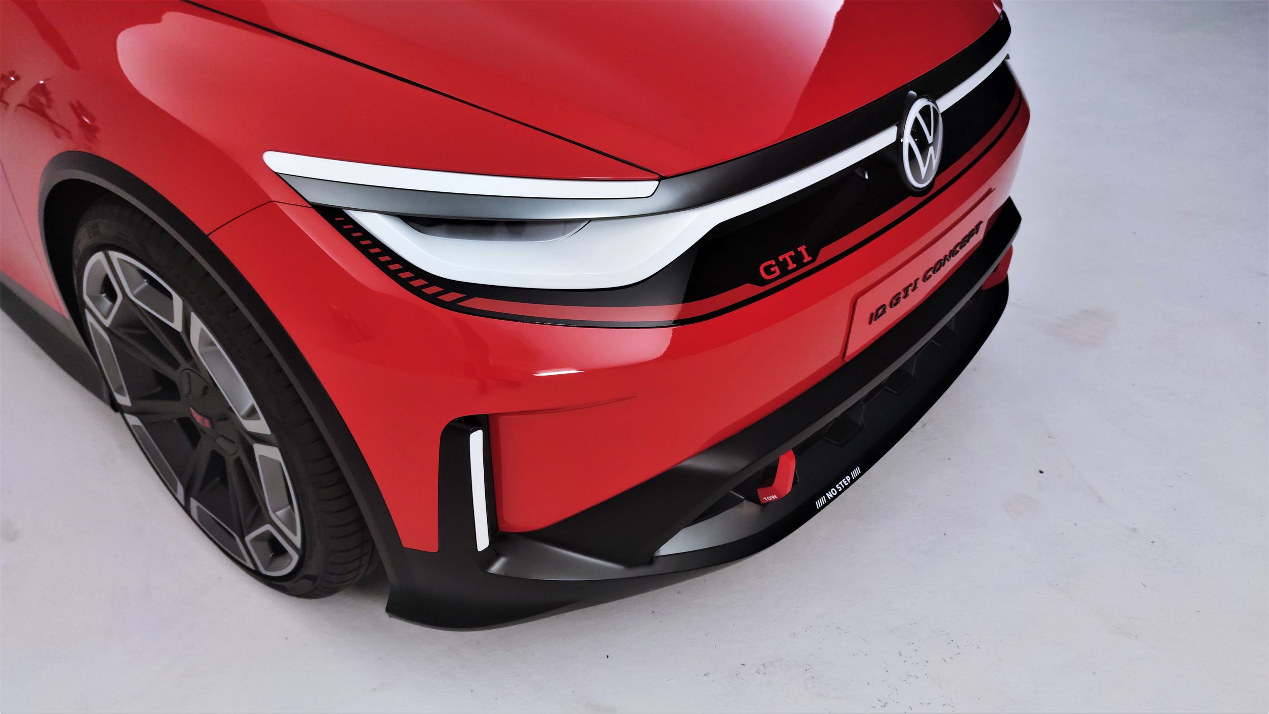Volkswagen ID. GTI Concept