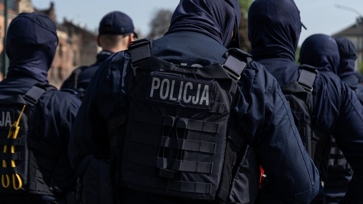 Policjanci - zdjęcie ilustracyjne