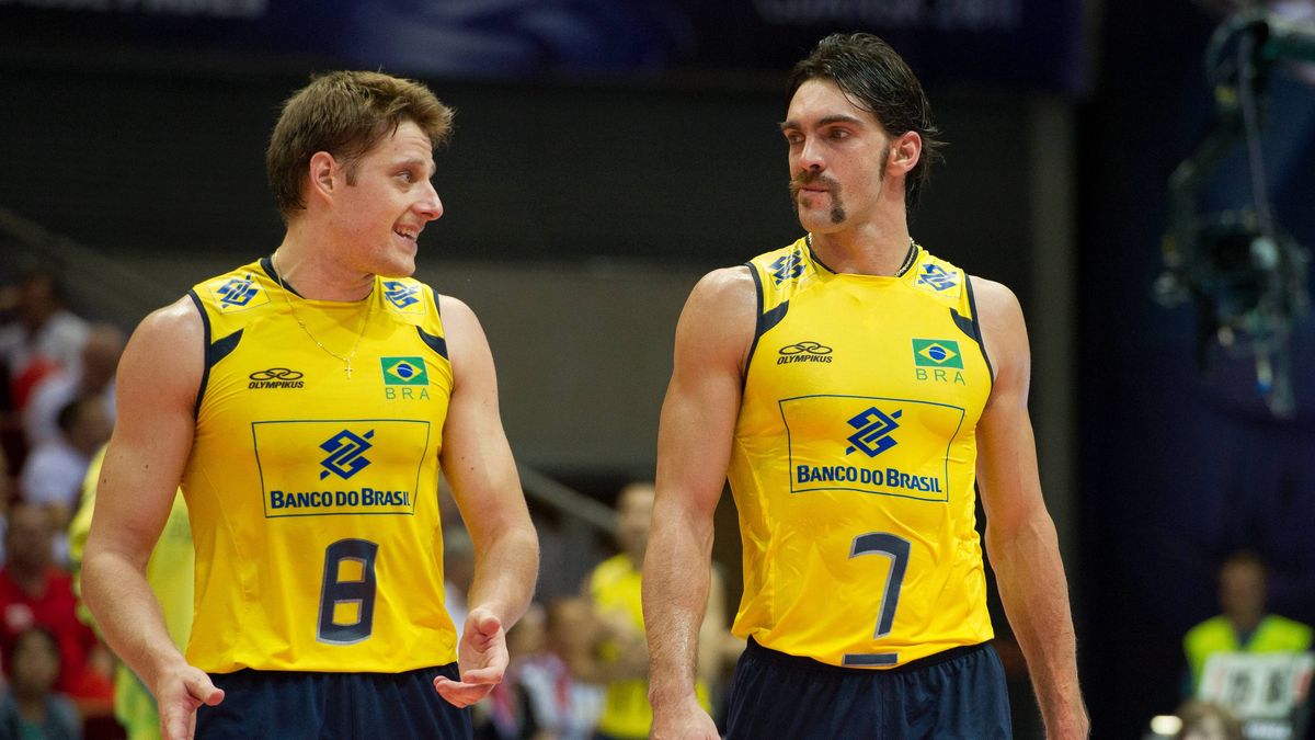 Zdjęcie okładkowe artykułu: Newspix / Mariusz Pałczyński / Na zdjęciu: Murilo (z lewej) i Giba (z prawej) podczas meczu LŚ 2011