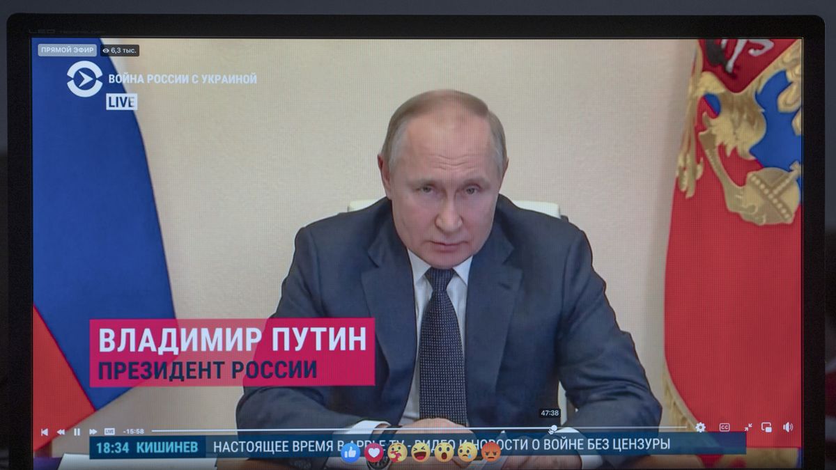 GERMANY - 2022/03/16: A screen grab of Vladimir Putin holding a meeting on measures to provide social and economic support to the regions. Most of his speeches concerned Ukraine and the "fifth column" inside Russia. (Photo by Igor Golovniov/SOPA Images/LightRocket via Getty Images)
