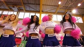 Cheer Angels Cheerleading Academy na meczu Legia Warszawa - Trefl Sopot (galeria)