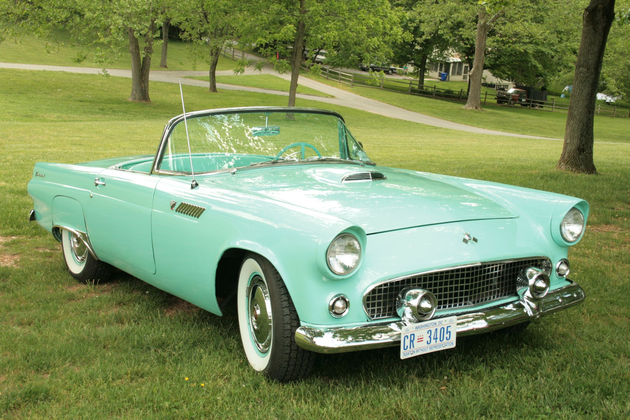 Ford Thunderbird 2