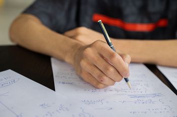 Studenci w USA osiągnęli rekordowe wyniki. Profesor podejrzewa, że pomógł im ChatGPT