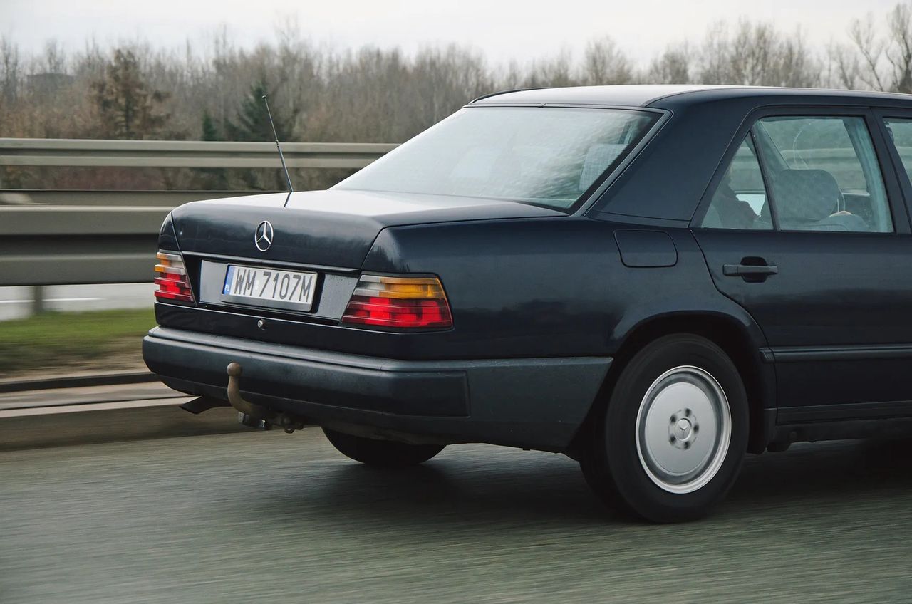 Mercedes W124