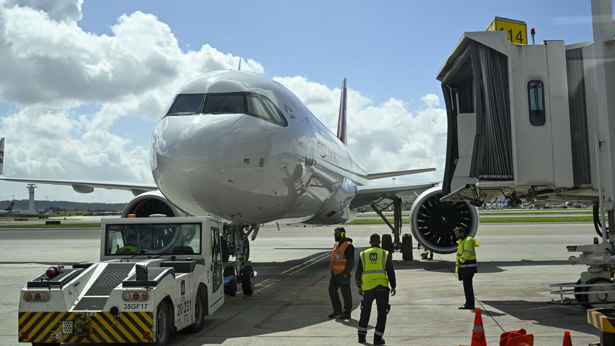 Portuguese Ministers Review Border Control Systems At Lisbon Airport
LISBON, PORTUGAL - APRIL 15: A Swiss aircraft sits on the tarmac at the airport on the day the Minister for Internal Administration Margarida Blasco and the Minister for the Presidency António Leitão Amaro at Humberto Delgado Airport to monitor the investment in the new system for controlling external borders for citizens outside the Schengen Area in the European Union, and to see the equipment already installed at Humberto Delgado Airport on April 15, 2025 in Lisbon, Portugal. In 2024, Lisbon Airport saw a record-breaking 35.1 million passengers, marking it as one of Europe's fastest-growing mega-airports and the first gateway to Brazil in Europe, with a 31% share of Europe's traffic. (Photo by Horacio Villalobos#Corbis/Getty Images)
Horacio Villalobos