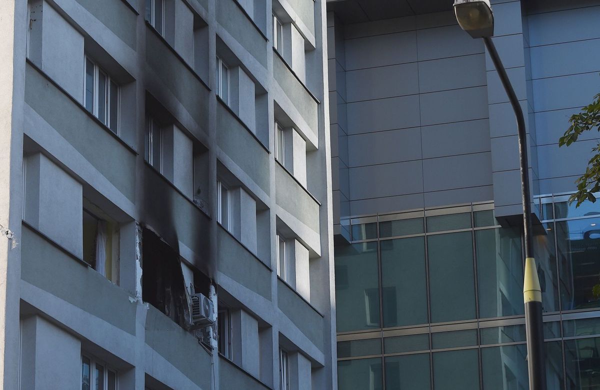 Policja wyjaśnia sprawę wybuchu w centrum Warszawy. Mieszkańcy wrócą do swoich domów?