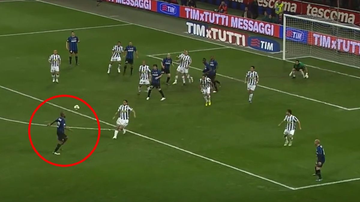 gol Maicona (Inter) w meczu z Juventusem