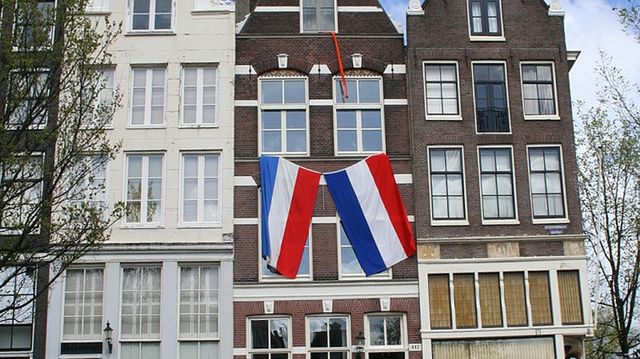 Polska stopniowo zakazuje handlu w niedziele. W Holandii coraz częściej sklepy są wtedy otwierane