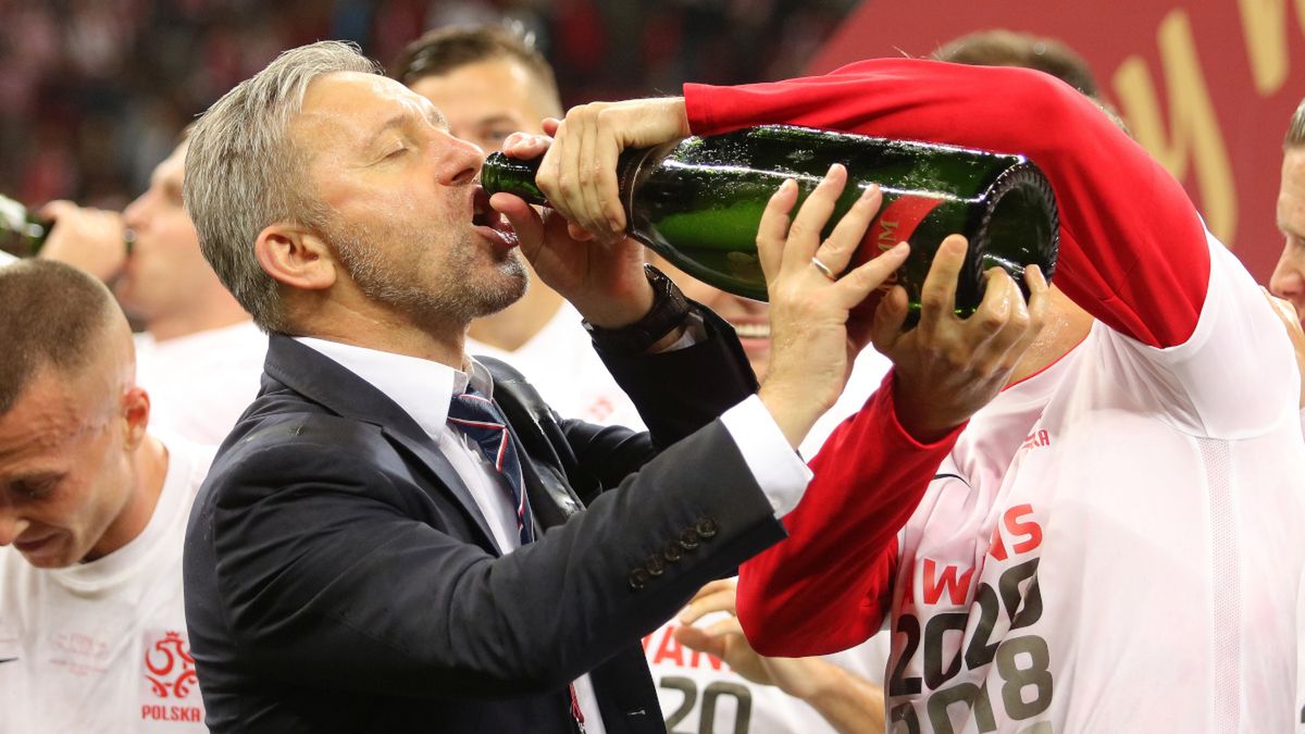 WP SportoweFakty / Na zdjęciu: Jerzy Brzęczek po awansie na Euro 2020