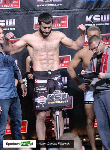 Mamed Khalidov na ważeniu przed KSW 25