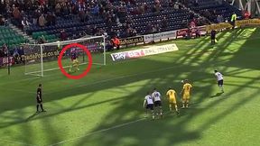 O tej interwencji mówi cała Anglia. Napastnik wszedł do bramki i obronił rzut karny