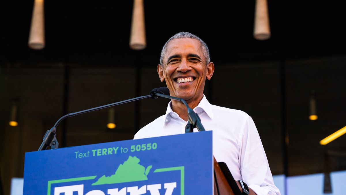 RICHMOND, VA  October 23, 2021:

Former US President Barack Obama during a campaign event in Richmond, Virginia on October 23, 2021.

(Photo by Demetrius Freeman/The Washington Post via Getty Images)