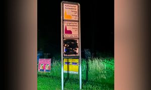 Muzułmańskie znaki w Niemczech. Pierwsza takie miasto. Już zniszczyli