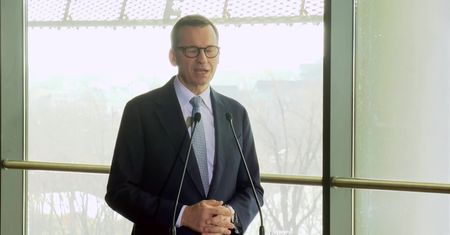 Mateusz Morawiecki zrzeka się immunitetu