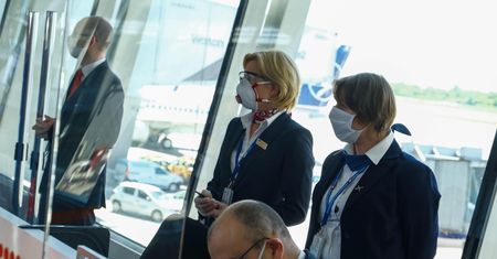 Koronawirus. Zakaz lotów. Rząd bez planów na pomoc. "Musimy mieć możliwość wykonania lotów repatriacyjnych"