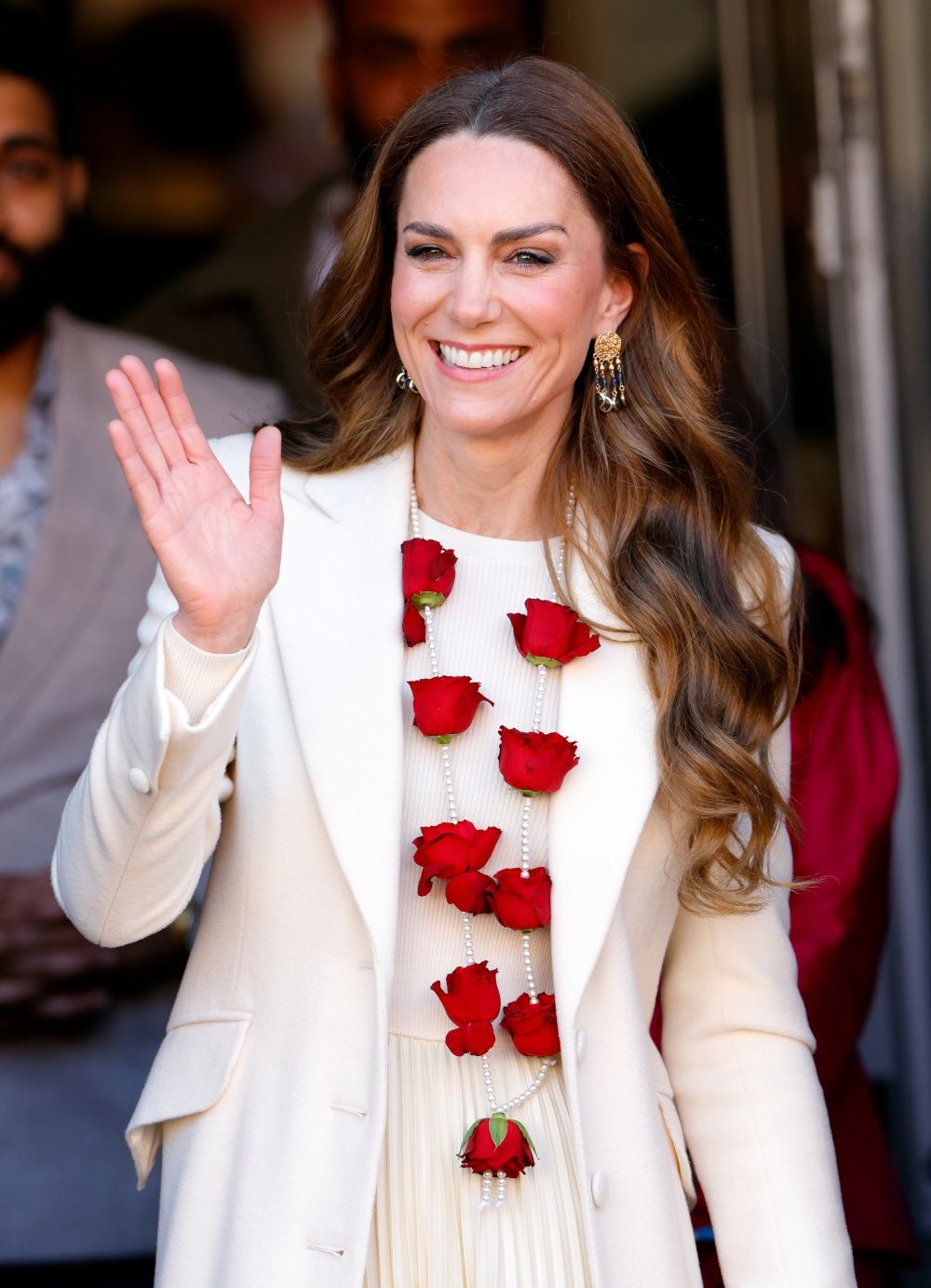 Księżna Kate  cała na biało olśniewa w Leicester