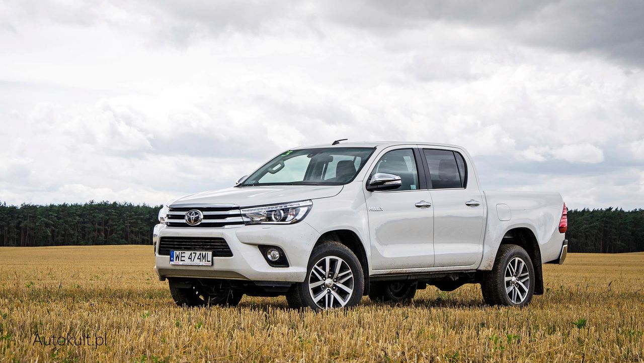 Pierwsza jazda: nowe oblicze Toyoty Hilux, a co z charakterem?