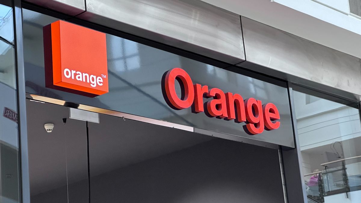 Logo salonu Orange