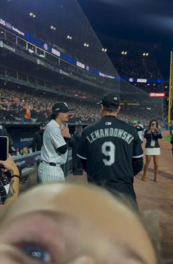 Rodzinny wypad Lewandowskich na mecz baseballa