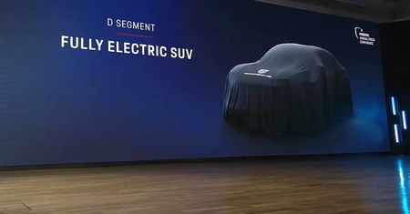 Nowy SUV Porsche – trzy rzędy siedzeń i elektryczny napęd. Kiedy debiut?